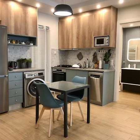 Tony'S Suite With Parking 雅典 外观 照片