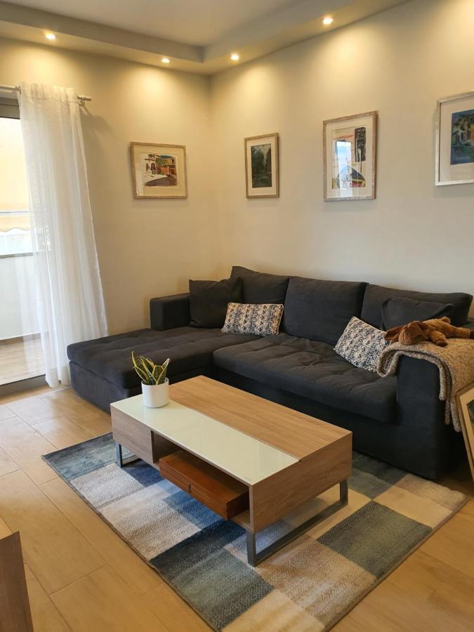Tony'S Suite With Parking 雅典 外观 照片