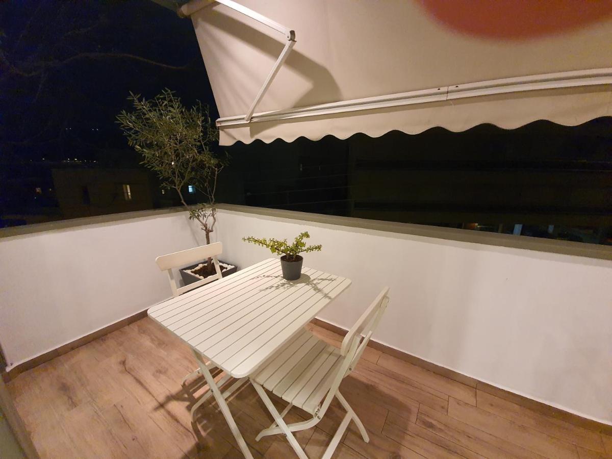 Tony'S Suite With Parking 雅典 外观 照片